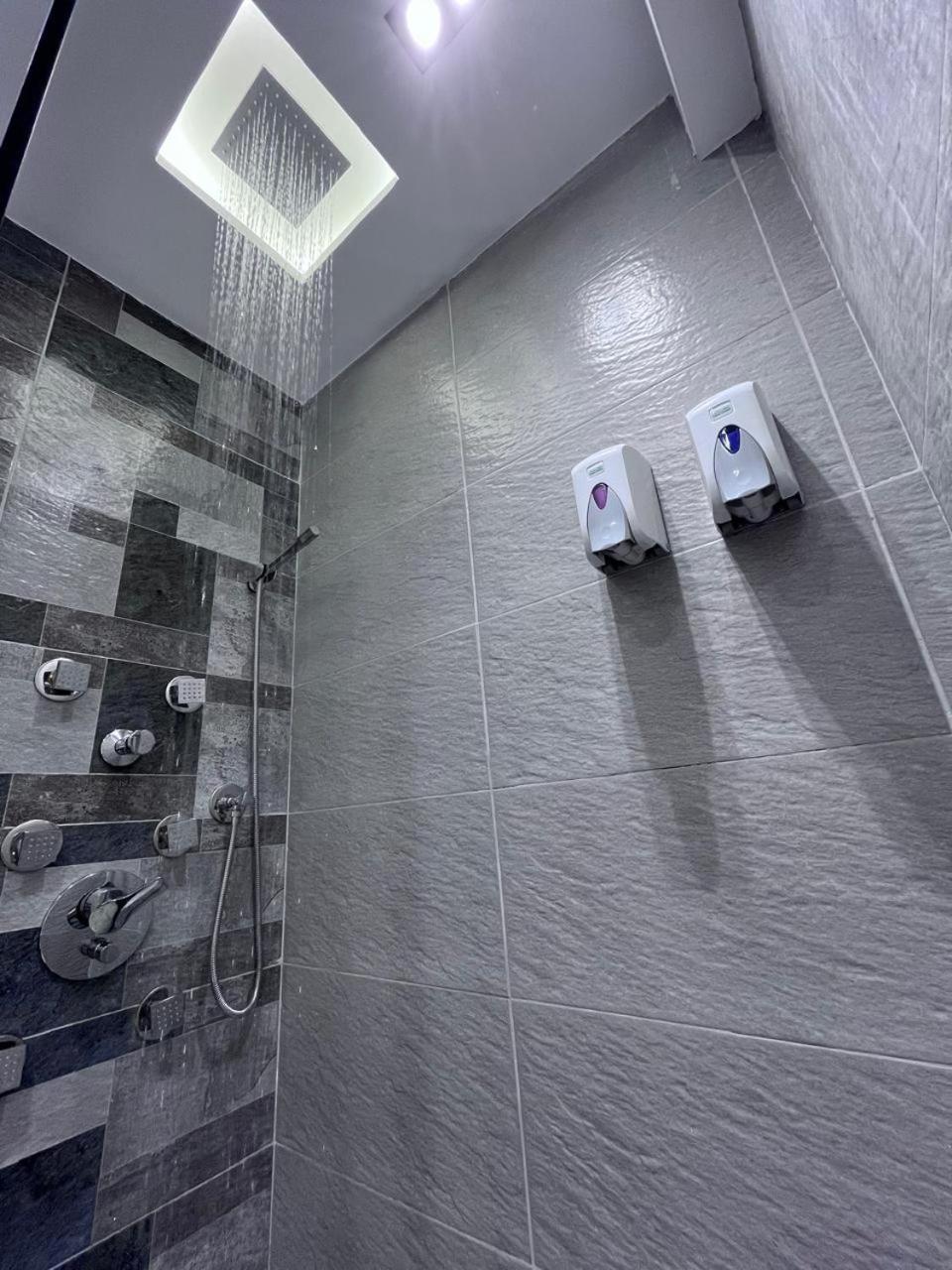 Heaven Hostel Кайро Екстериор снимка